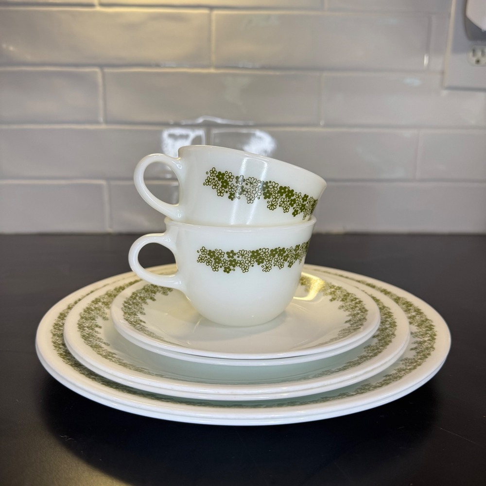 Corelle Dinnerware Set 6pc White Green Spring Blossom Green Crazy Daisy Vintage